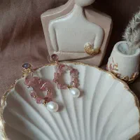 گوشواره و اکسسوری