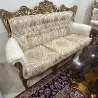 مبل سلطنتی
