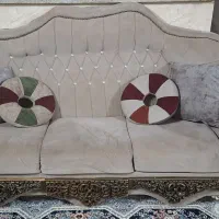 مبل نیمه سلطنتی