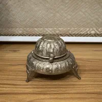 خاویار خوری