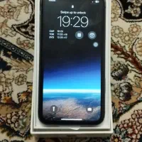 ایفون 11 نرمال