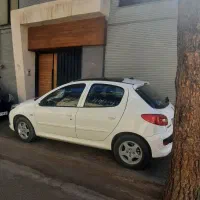 ۲۰۷ سقف شیشه اتومات۴۰۳
