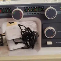 چرخ خیاطی ژانومه اصل مدل 393  بسیار کم کار