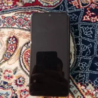 نوت ۱۳ حافظه ۵۱۲ رم ۸ در حد خشک