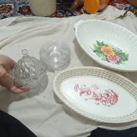 تعدادی ظرف
