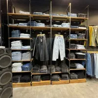 نصب رگال قفسه فلزی دکور مغازه مزون فروشگاه انبار