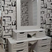 میز آرایش