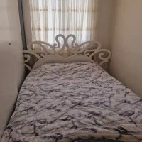 تخت دونفره
