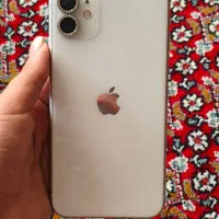 گوشی آیفون ۱۱ نرمال