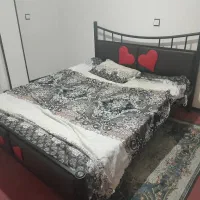 تخت دونفره