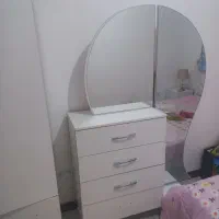 میز آرایش