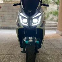 موتور Sym J200 ، سفید ABS ، مدل 1404 ، کم کاردکرد