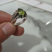 انگشتر زبرجد تک چنگ