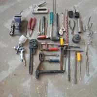 ابزار آلات و نردبان تاشو الوند