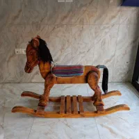 اسب چوبی سوخته کاری شده با چوب درجه یک