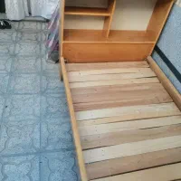 تختخواب چوبی وتشک یکنفره