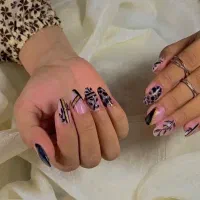 کاشت ناخون 650 با طراحی کامل