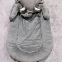 تشک نوزاد نو استفاده نشده