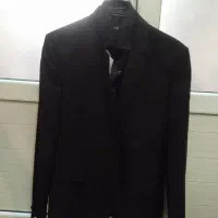کت تک و پیراهن مشکی