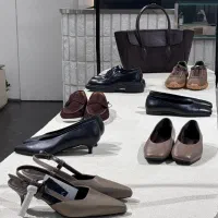 فروشنده کیف و کفش