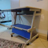 میز کامپیوتر