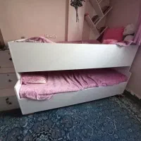 تخت مهمان آینه وکتابخانه