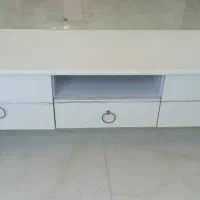 میز تلویزیون کاملا سالم