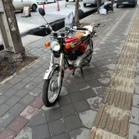 موتور سیکلت مدل 83 عتیقه ژاپن