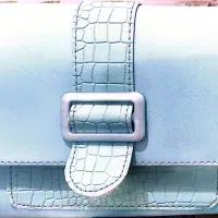 کیف|کیف، کفش، کمربند|شیراز, میانرود|دیوار