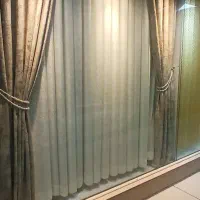فروش پرده کرپ و مخمل طرح دار / در حد نو