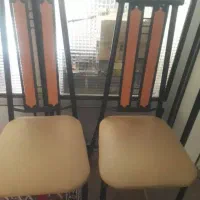 تعدادی صندلی دونه ای ۷۰۰