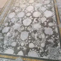 یک تخته فرش نه متری گل برجسته در حد نو