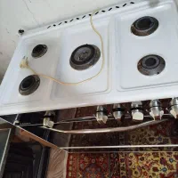 گاز پنج شعله طرح فر تمیز در حد نو