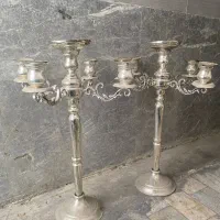 شمعدان کنار سالنی