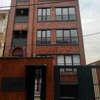 110-متر-در-لوکیشن-گلریزان-طبقه-چهارم