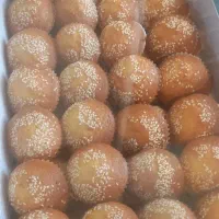 کیک یزدی باطعم زعفران وهل کیلویی ۲۵۰هزار
