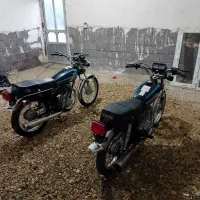 دوعدد موتور سیکلت 150و 125