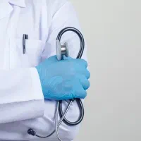 انجام کلیه خدمات پرستاری در منزل