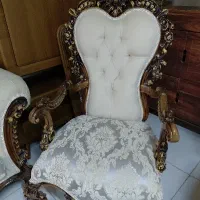 استخدام فروشنده خانم