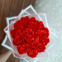دسته گل و باکس گل روبانی