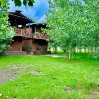 ویلاهای-دوبلکس-چوبی-در-فضایی-آرام