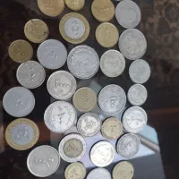 تعدادی سکه قدیمی