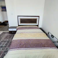تخت یک و نیم نفره