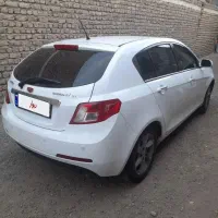 جیلی اتوماتیک هاچبک ۱۸۰۰ سی سی