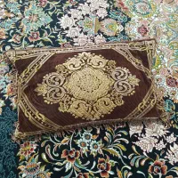 چهار عدد بالشت  چهار گوش در حد نو