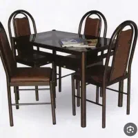 میز و صندلی