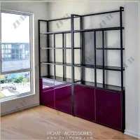 کتابخانه و میز تحریر