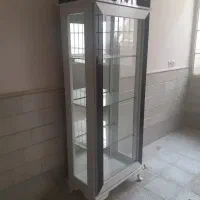جا کفشی.ویترین.
