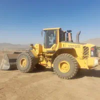تخریب ساختمان وخاکبرداری توسط دستگاه وکارگر
