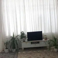 پرده پذیرایی همراه با چوب پرده